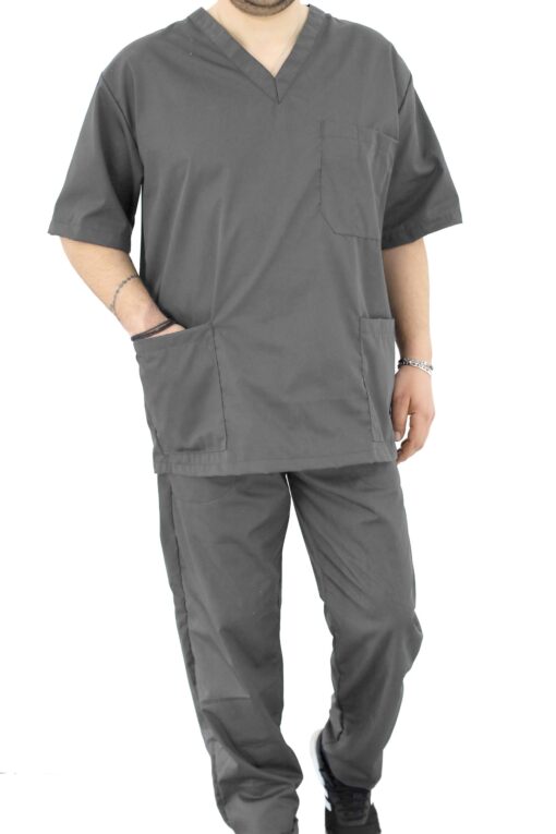 Ιατρικό Scrub set unisex γκρι με παντελόνι και μπλούζα κοντομάνικη με λαιμόκοψη τύπου V.